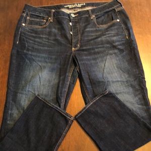 American Eagle Tomgirl Button-Fly Stretch Size 18